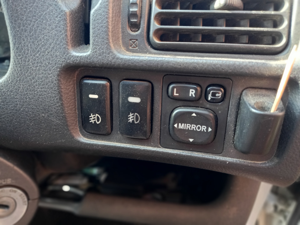 Блок управления. — Toyota Probox