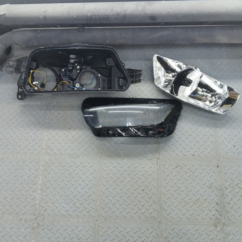Фото в бортжурнале Citroen Grand C4 Picasso (2G)