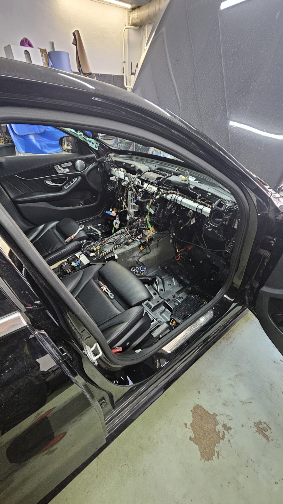 вот так — Mercedes-Benz C-Class (W205)