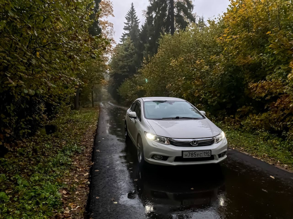 Фото в бортжурнале Honda Civic 4D (9G)