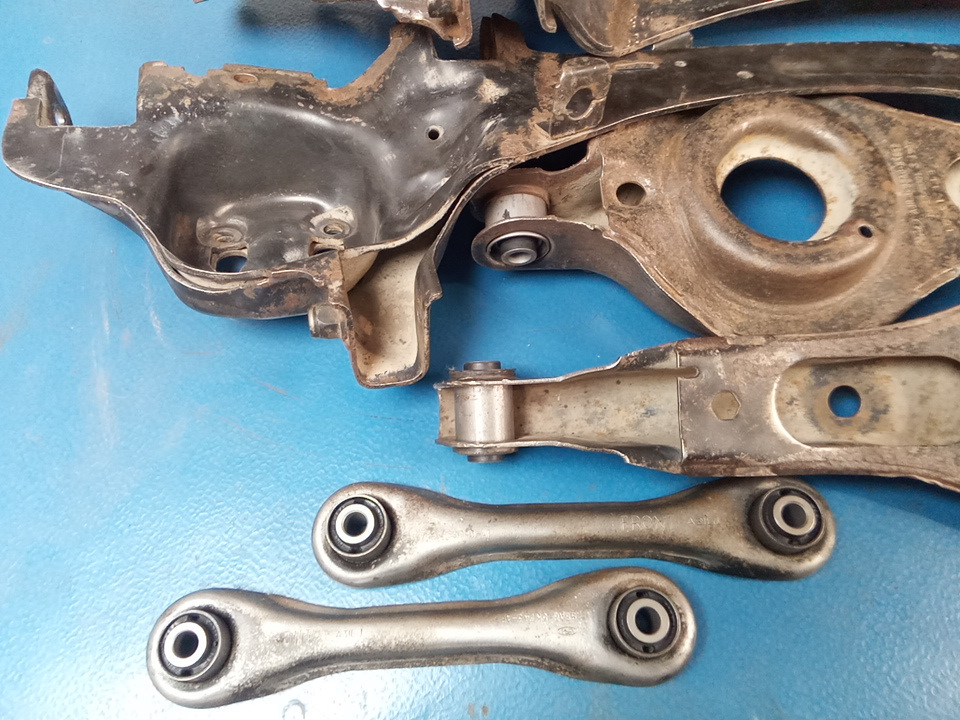 Фото в бортжурнале Ford Focus Sedan I