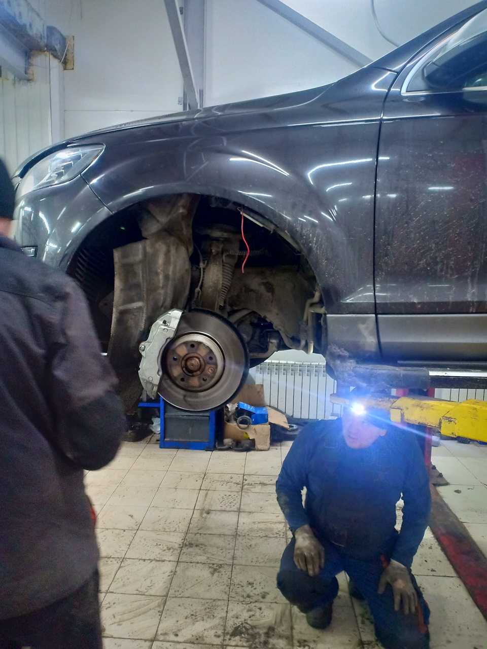 Фото в бортжурнале Audi Q7 (1G)