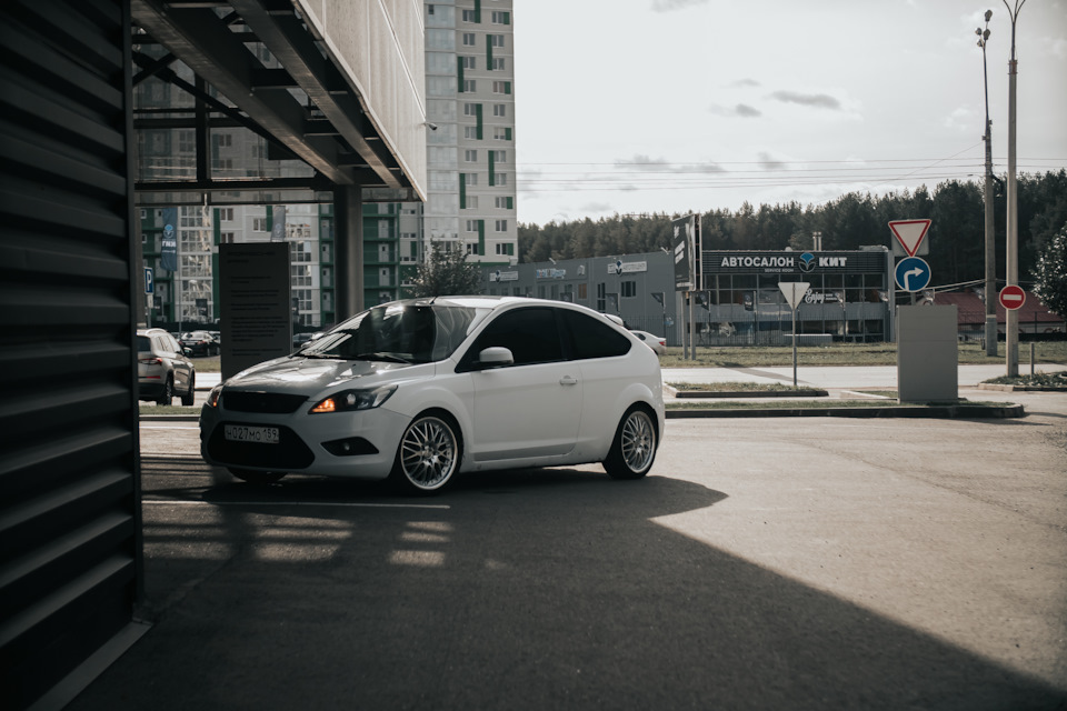 Фото в бортжурнале Ford Focus Hatchback II