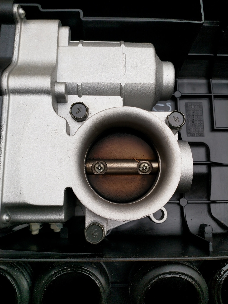 Фото в бортжурнале Nissan Note (1G)