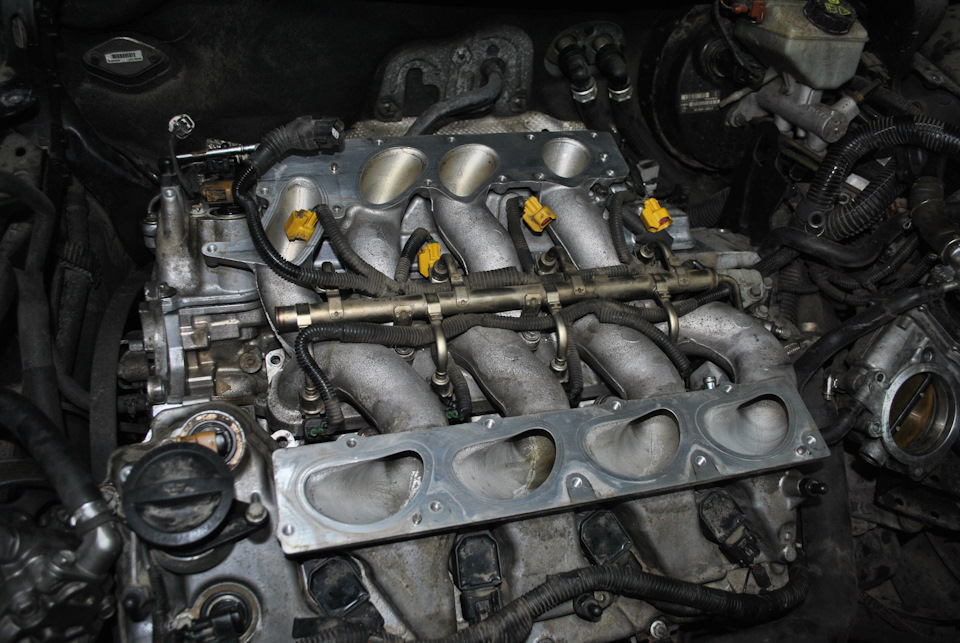 Замена прокладок клапанных крышек VOLVO V8 4.4 — PBMotors﻿﻿ на DRIVE2