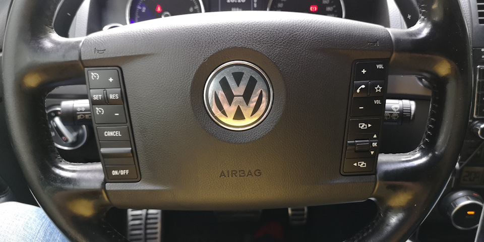 Фото в бортжурнале Volkswagen Touareg (1G)
