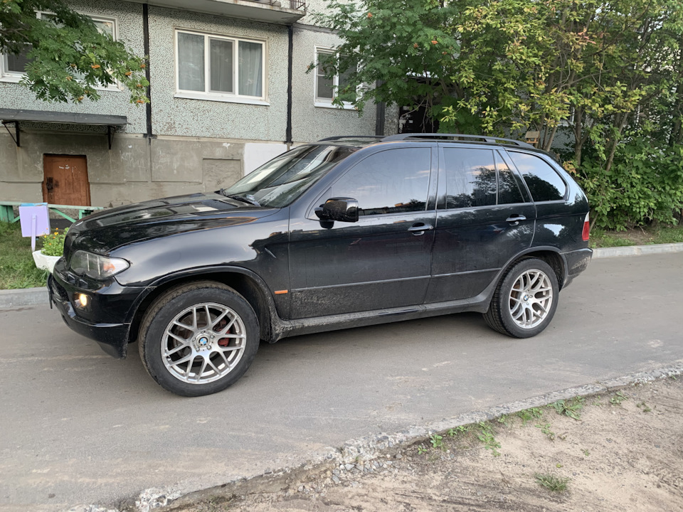 Фото в бортжурнале BMW X5 (E53)