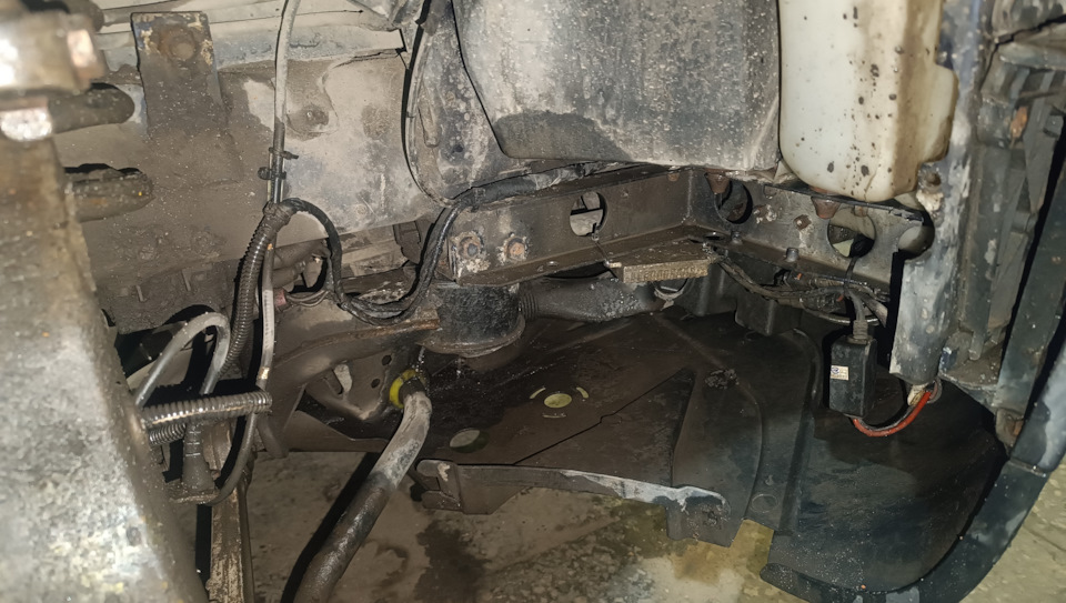 Фото в бортжурнале Audi A8 (D2)