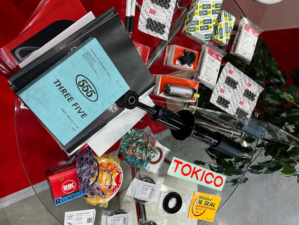 Фото в бортжурнале Toyota Hilux (8G)