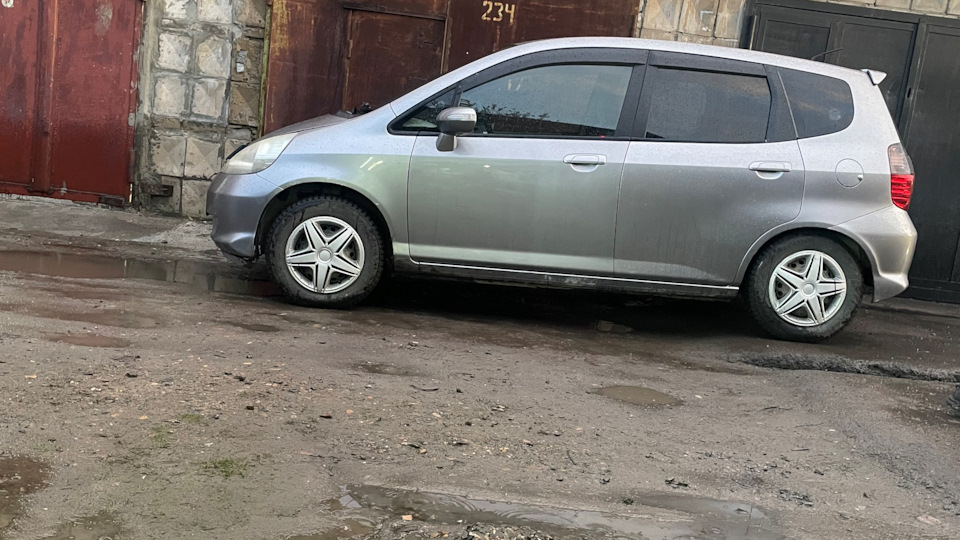 Honda Fit Машина жены