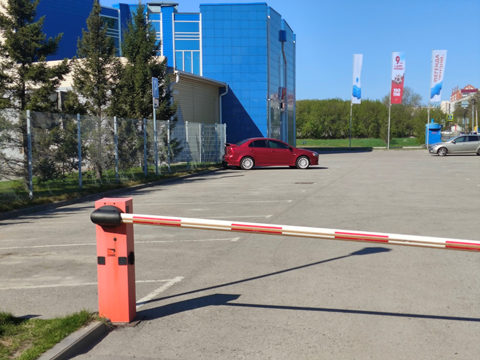 Рабочая парков в праздники) — Mitsubishi Lancer X