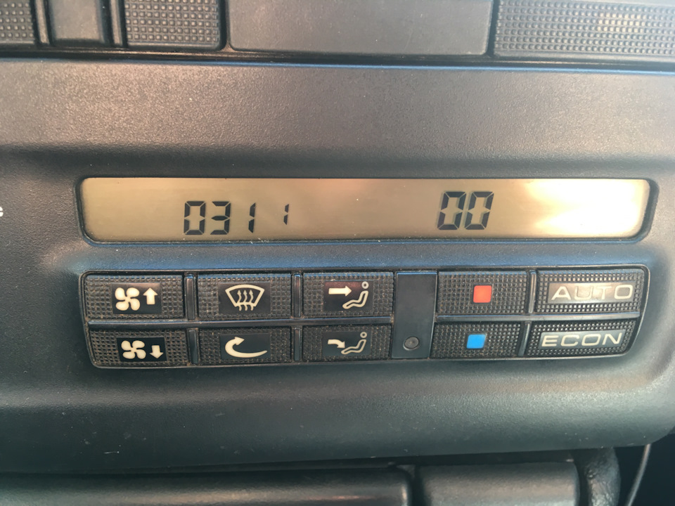 два — Volkswagen Passat B4