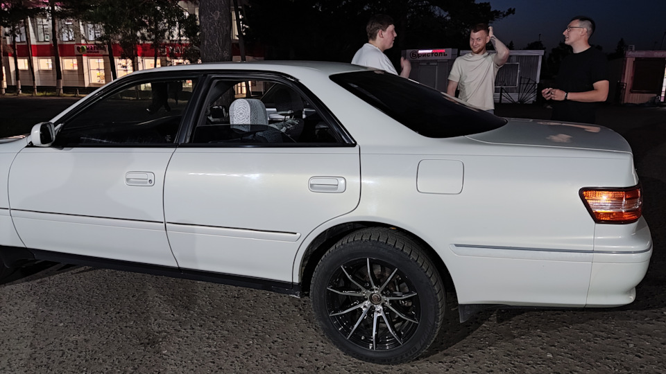Фото в бортжурнале Toyota Mark II (100)