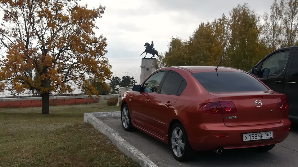Mazda 3 Огонь