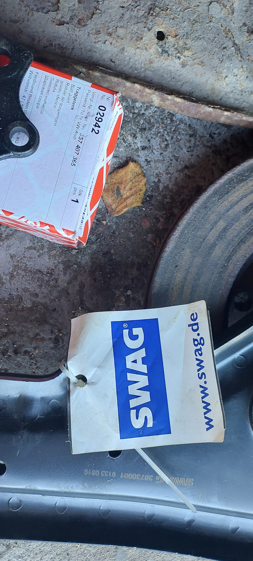 Фото в бортжурнале Volkswagen Golf Mk3. Запчасти на фото: 357407365