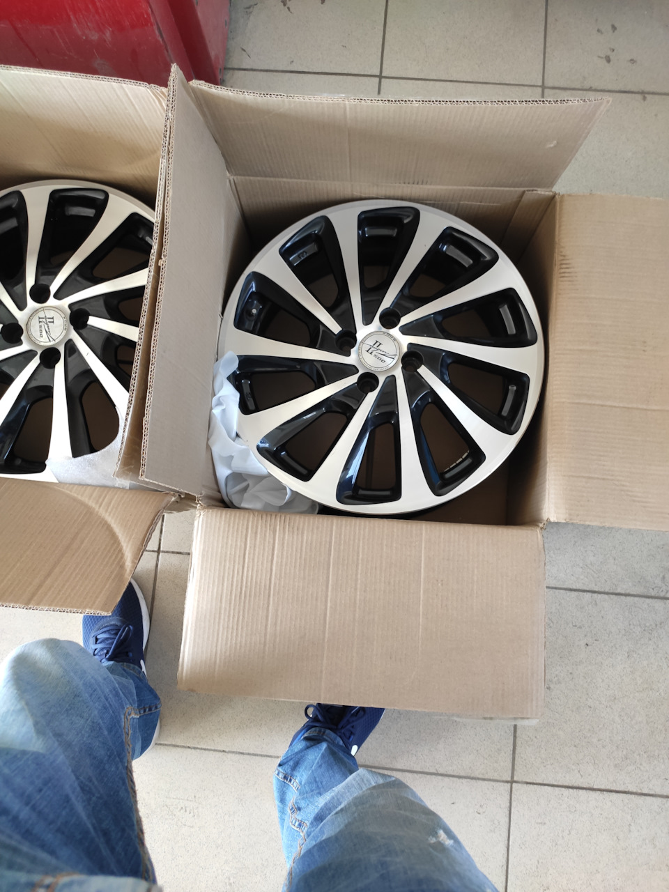 BADX Tempest II Turbine. 17, 4*100, 6,5J, ET52 — Chevrolet Cobalt (2G)