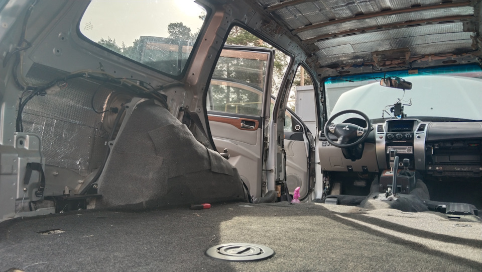 Фото в бортжурнале Mitsubishi Pajero Sport (2G)