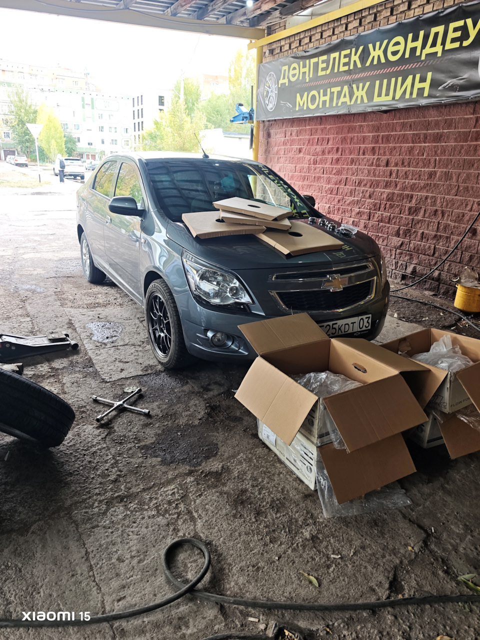 Один готов, ждем другие колеса. — Chevrolet Cobalt (2G)