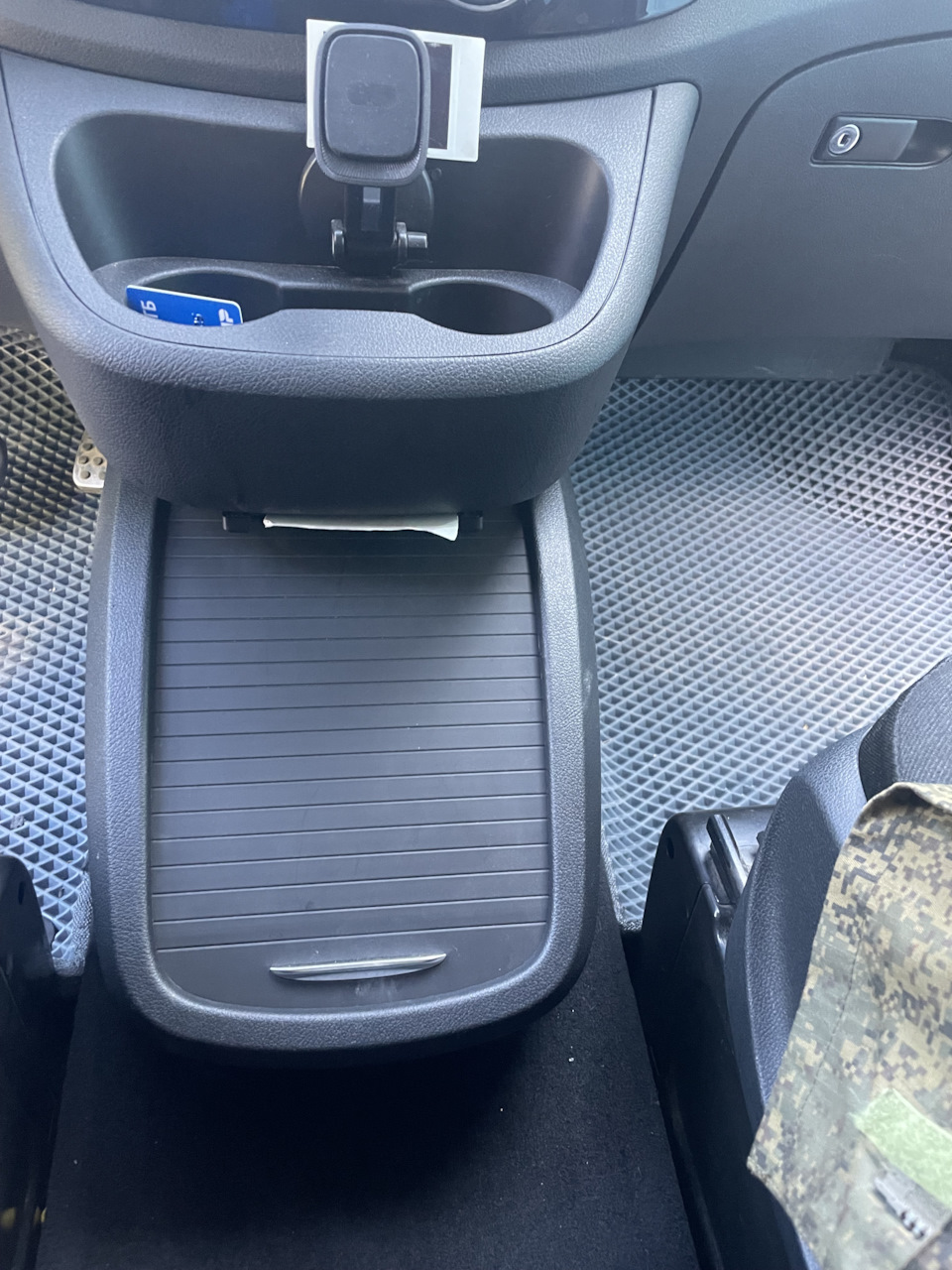 Фото в бортжурнале Mercedes-Benz Vito (3G)