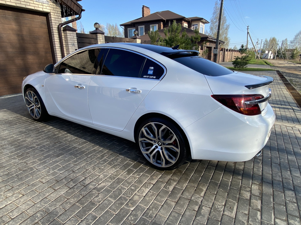 Фото в бортжурнале Opel Insignia (1G)