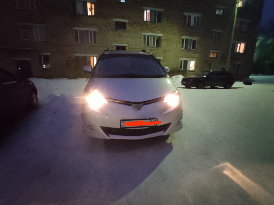 Фото в бортжурнале Toyota Estima (III)