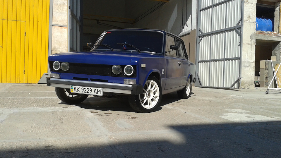 Lada 2106