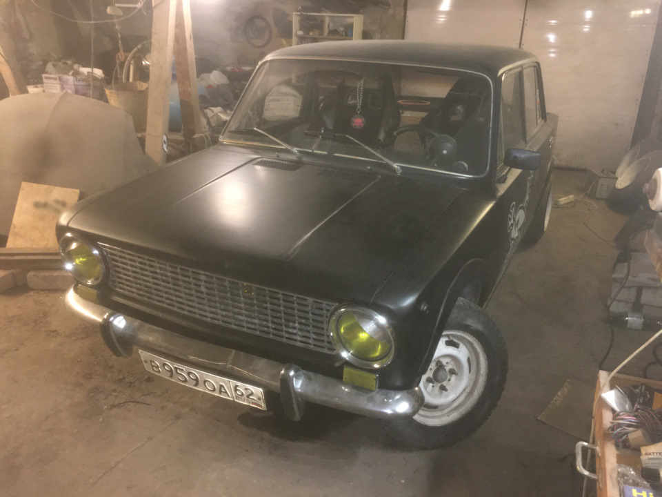 как то так) — Lada 21011