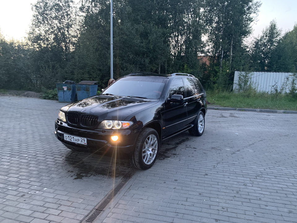 Фото в бортжурнале BMW X5 (E53)