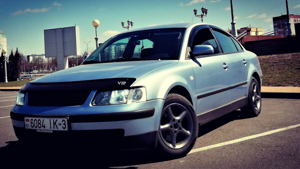 Volkswagen Passat B5 Ice blue_