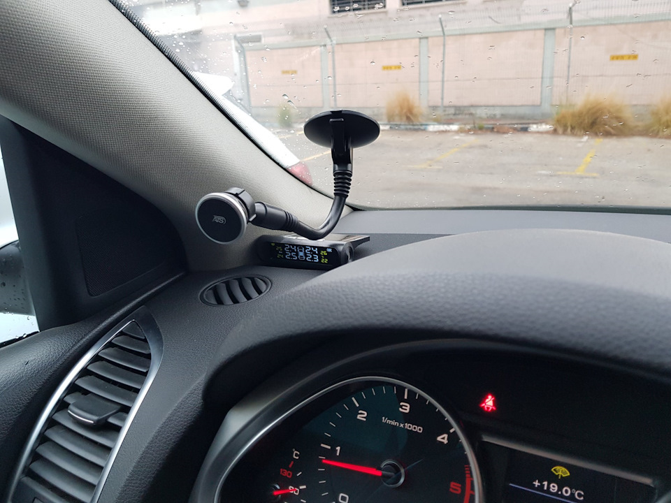 Фото в бортжурнале Audi Q7 (1G)