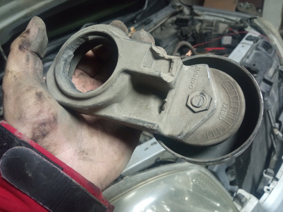 Фото в бортжурнале Mitsubishi Dion