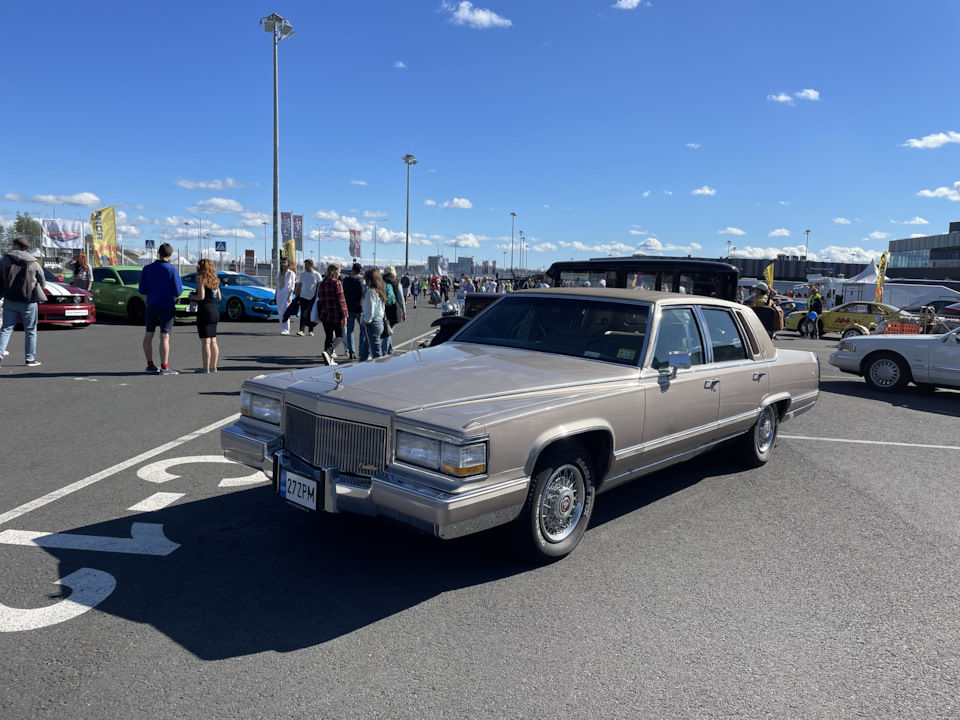 Фото в бортжурнале Lincoln Town Car II