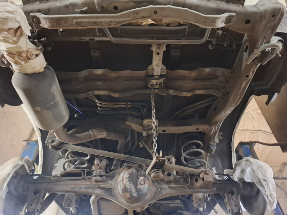 Фото в бортжурнале Toyota Land Cruiser 200