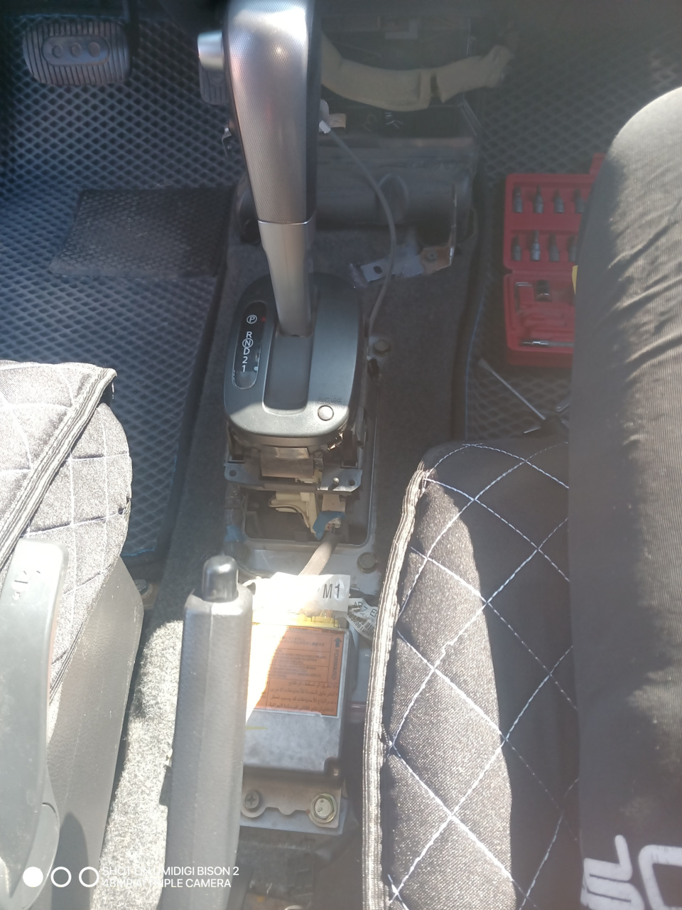 Фото в бортжурнале Nissan Tiida (1G)