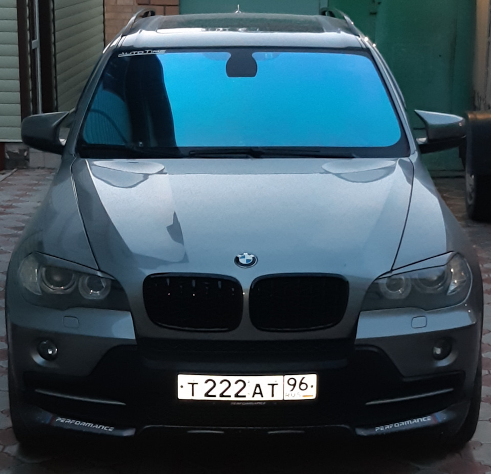 Фото в бортжурнале BMW X5 (E70)