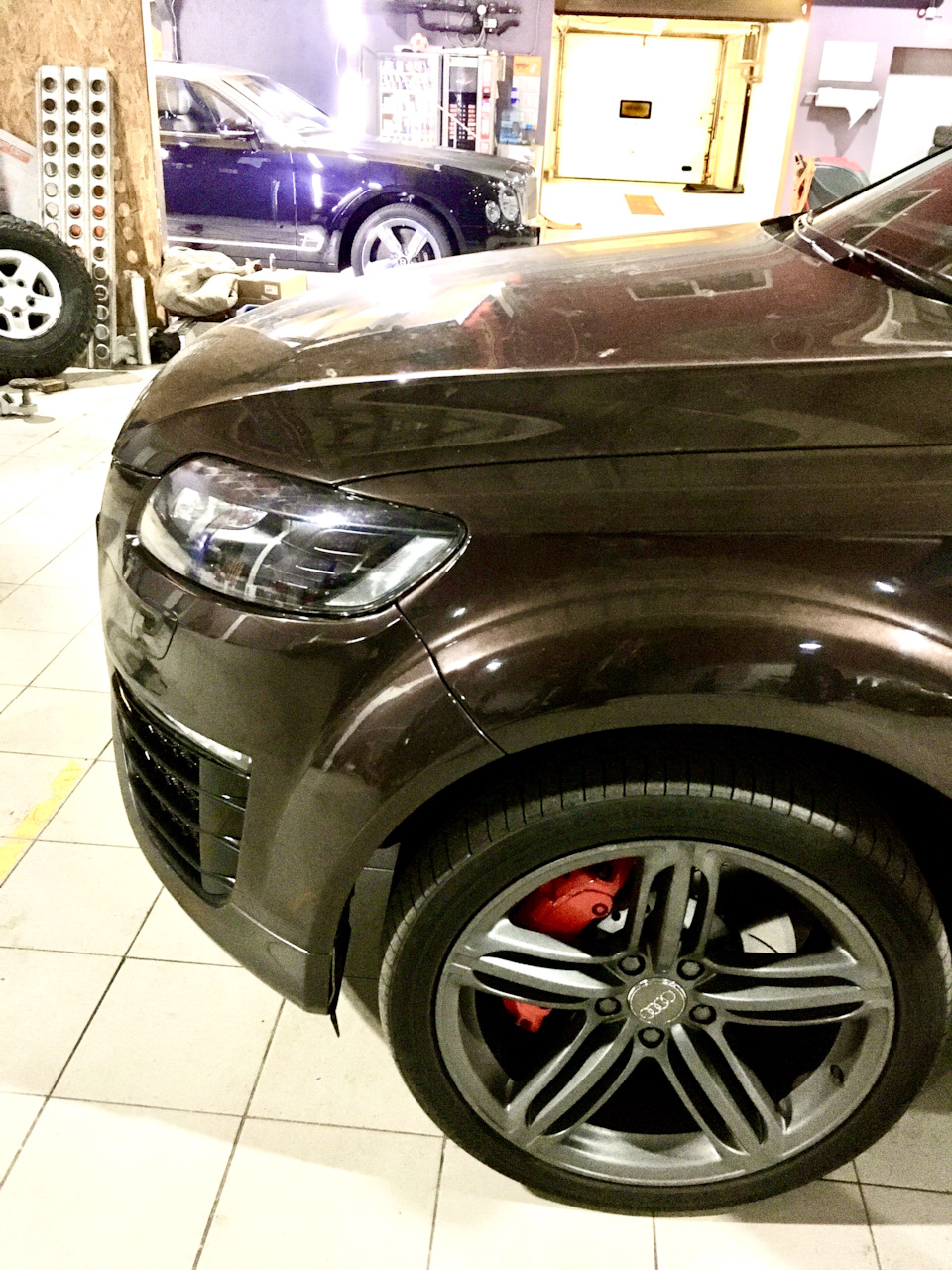 Фото в бортжурнале Audi Q7 (1G)