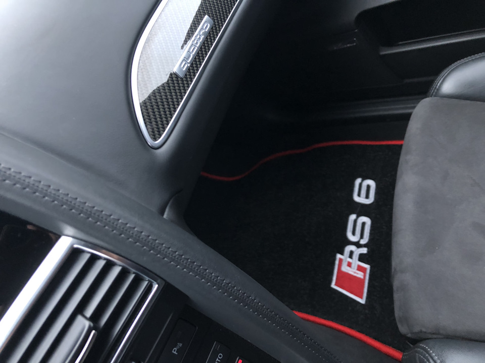 Фото в бортжурнале Audi RS6 (C6)
