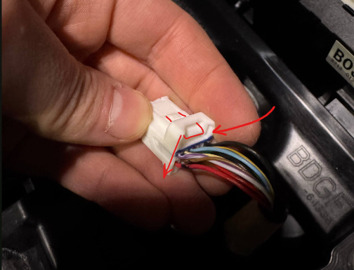 Внедрение | Люкс подстаканник (mazda3) — Mazda 3 (4G) BP бензин, 1