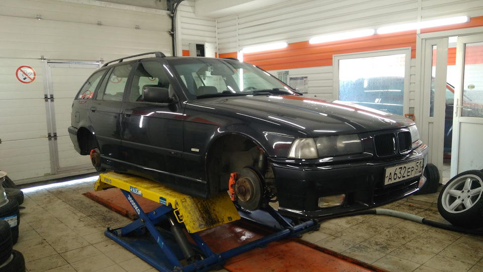 Фото в бортжурнале BMW 3 series Touring (E36)