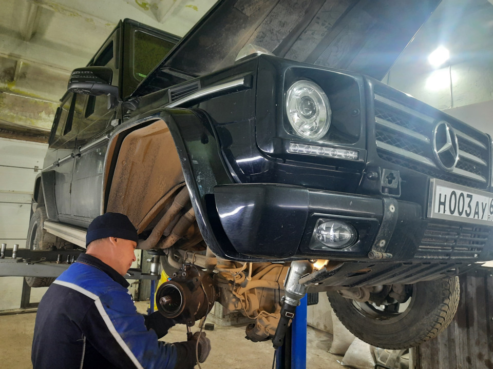Фото в бортжурнале Mercedes-Benz G-Class (W463 1G)