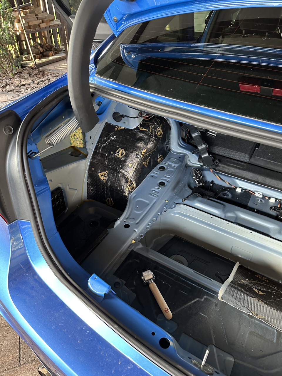 Photo from the logbook BMW 3 series (F30)
