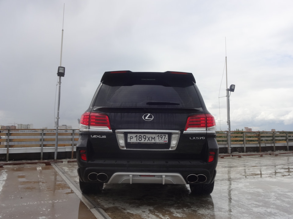 Фото в бортжурнале Lexus LX (URJ200/URJ201)