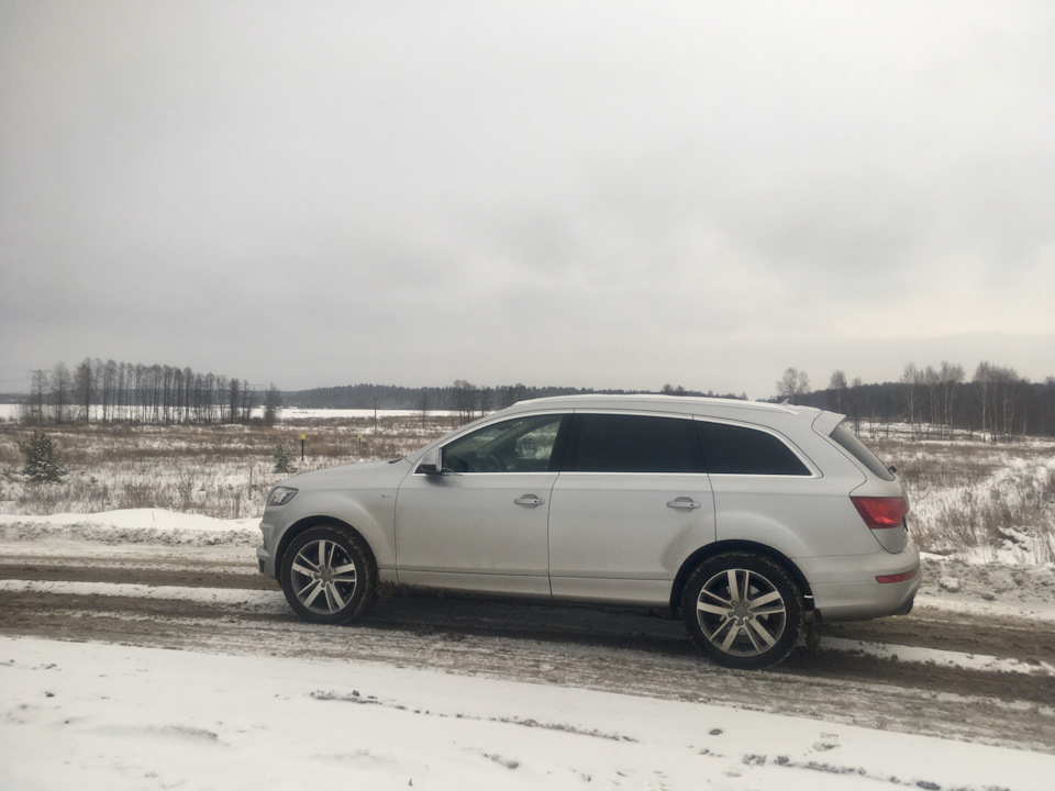 Фото в бортжурнале Audi Q7 (1G)