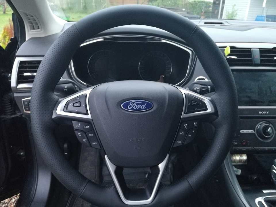 Фото в бортжурнале Ford Mondeo V