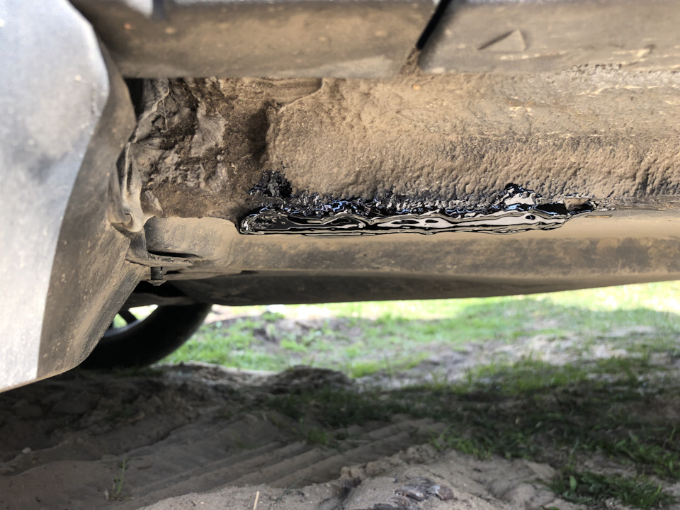Под командирским креслом — Skoda Kodiaq (1G)