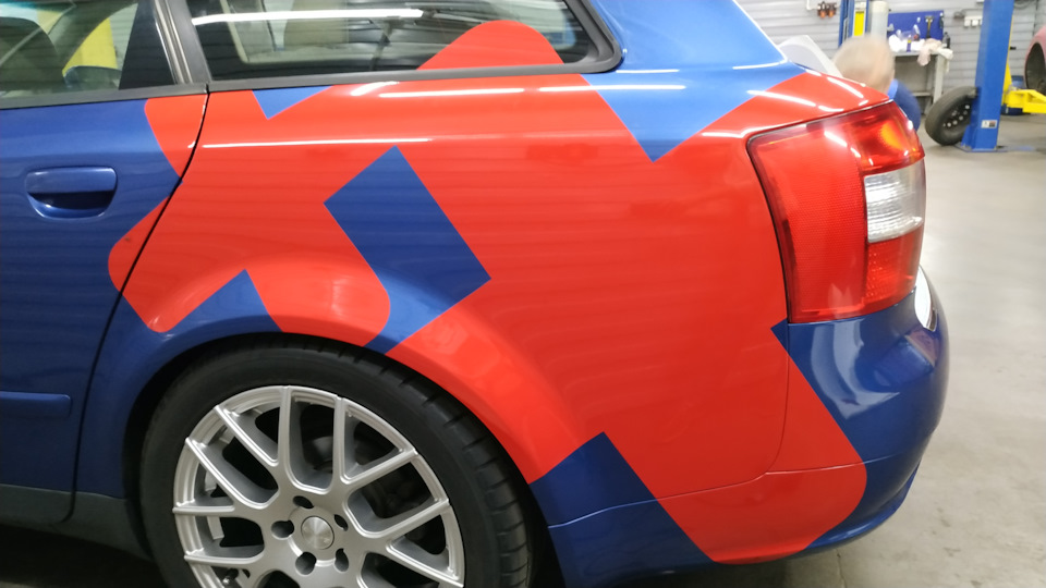 Фото в бортжурнале Audi A4 Avant (B6)