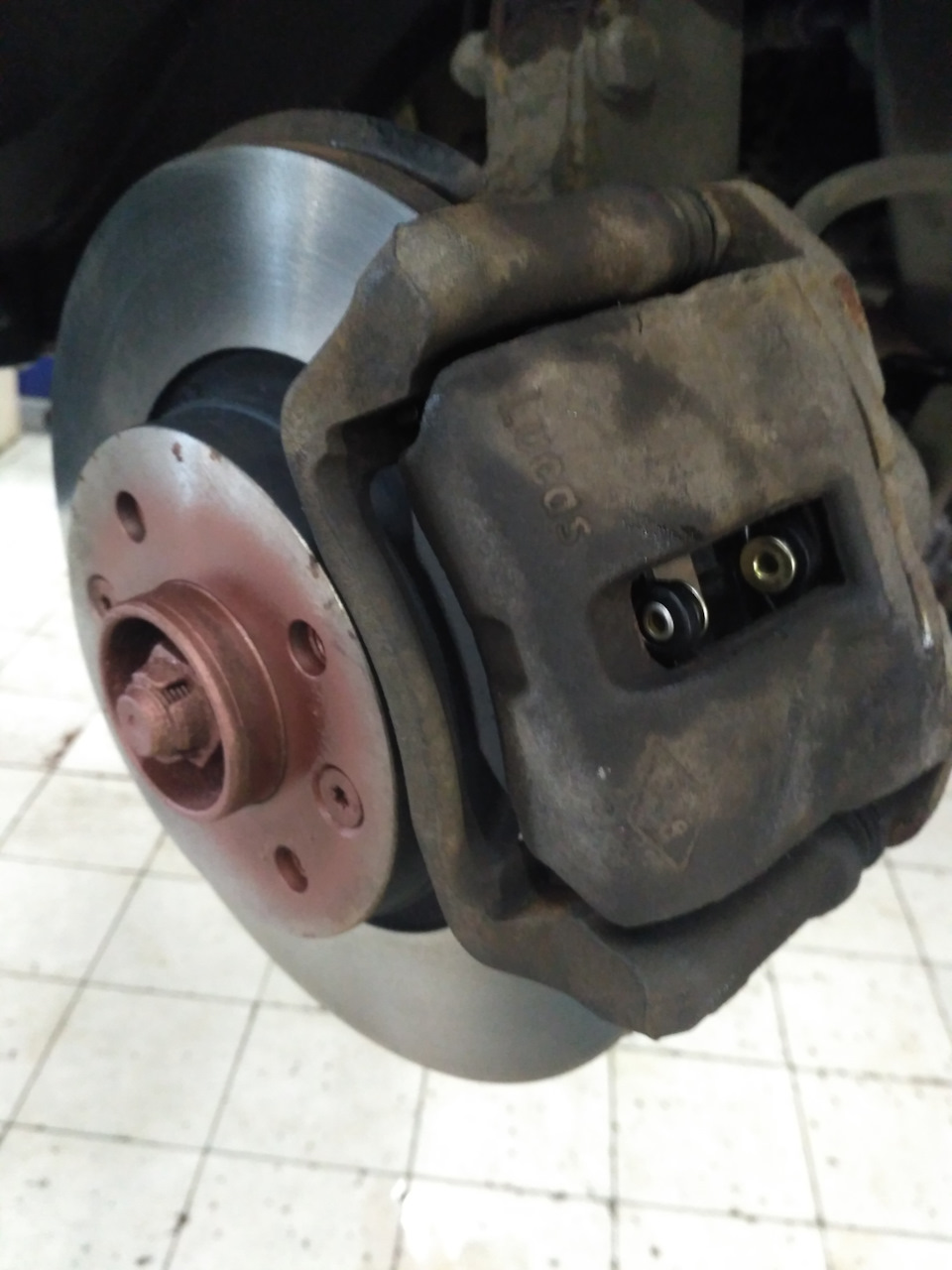 Фото в бортжурнале Renault Logan (1G)