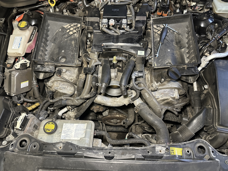 Фото в бортжурнале Lexus LS 600h
