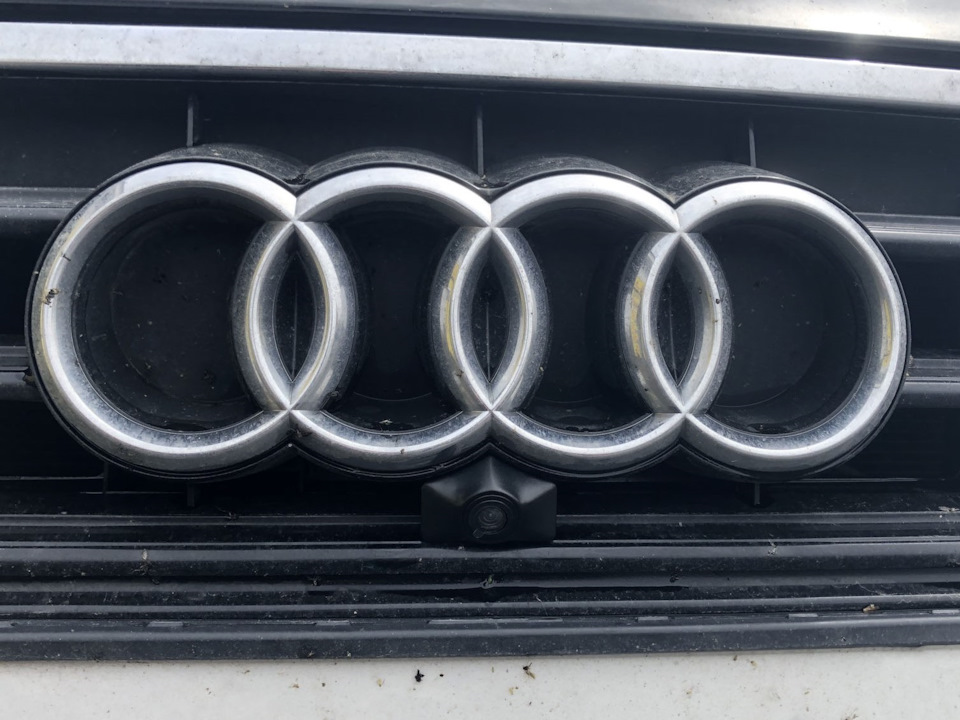 Внешне камера выглядит так — Audi A6 (C7)