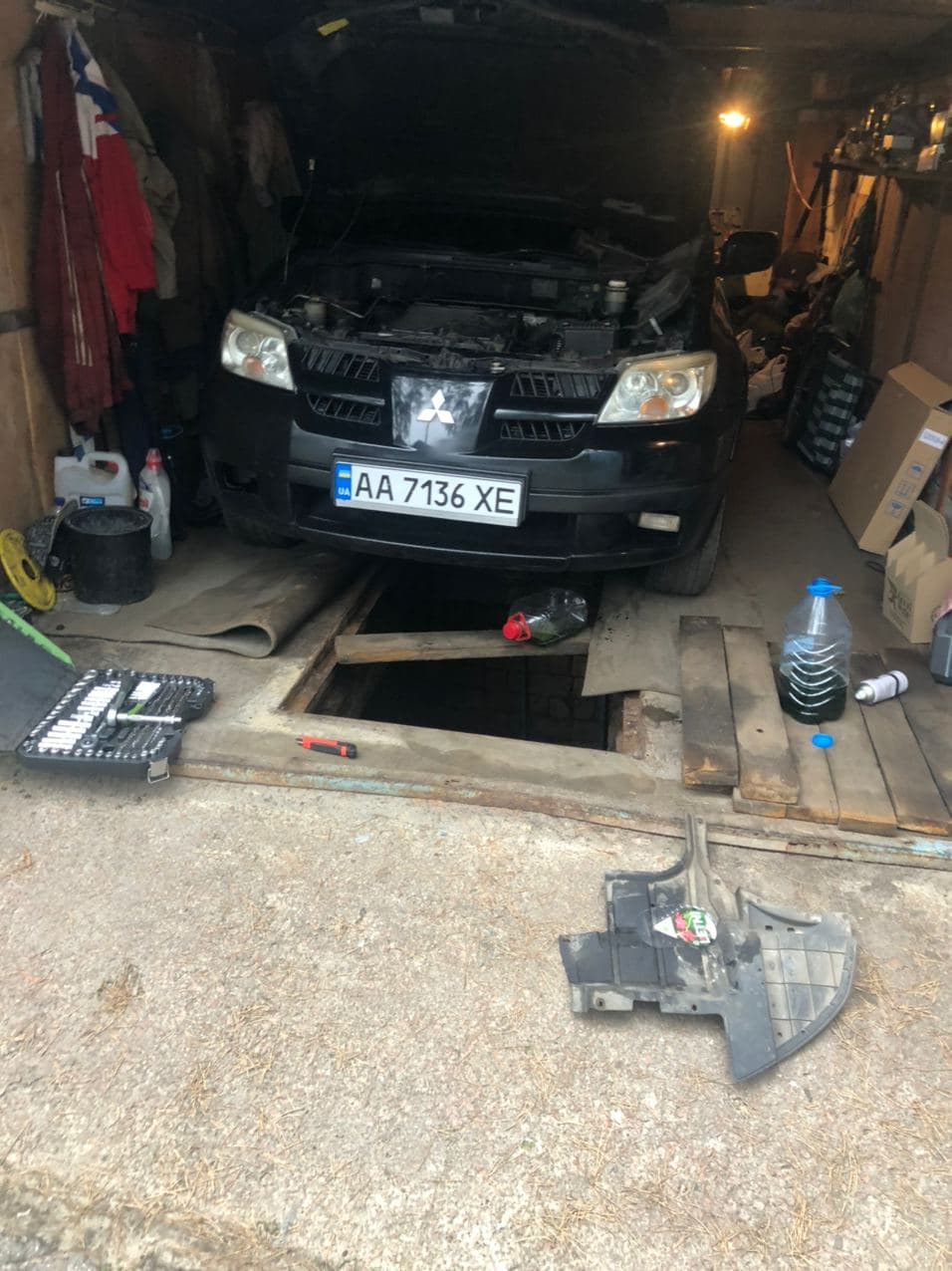 процесс замены) — Mitsubishi Outlander (1G)